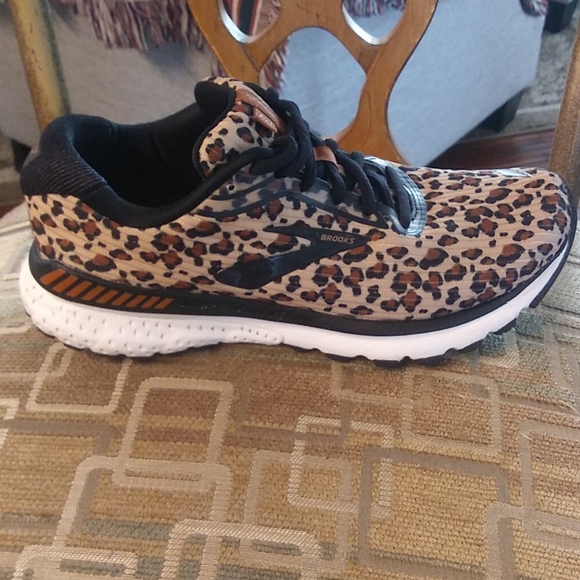 Leopard Adrenaline Brooks Gts Brooks Shoes Leopard Print Brooks